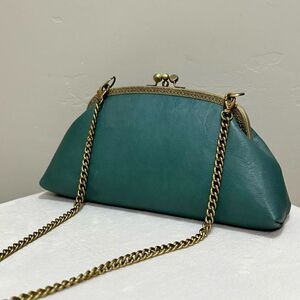 Teal Leather Kiss-Lock Chain Shoulder Bag